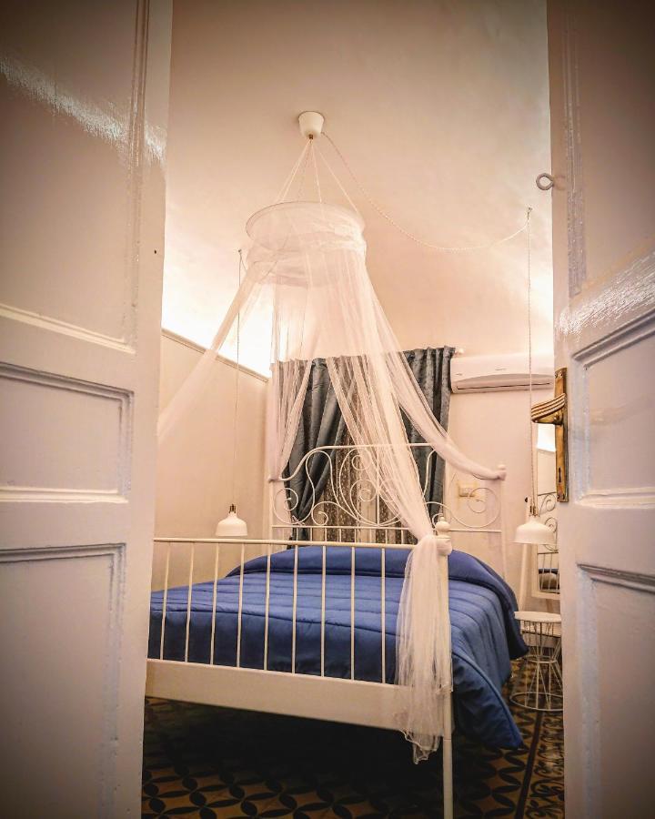 Siculi Central Apartment カターニア エクステリア 写真