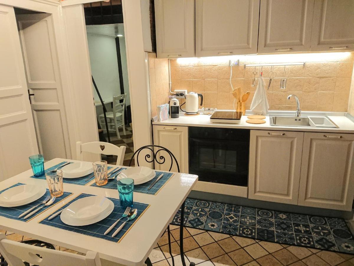 Siculi Central Apartment カターニア エクステリア 写真