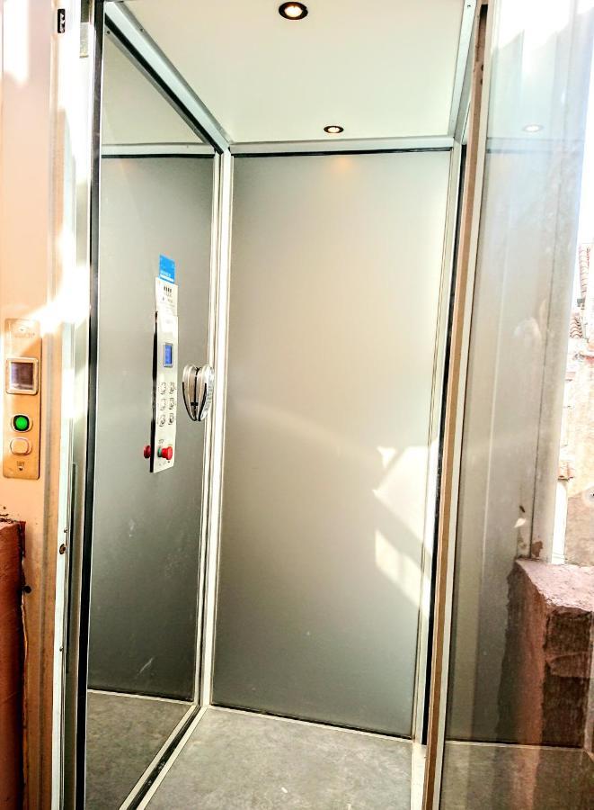 Siculi Central Apartment カターニア エクステリア 写真
