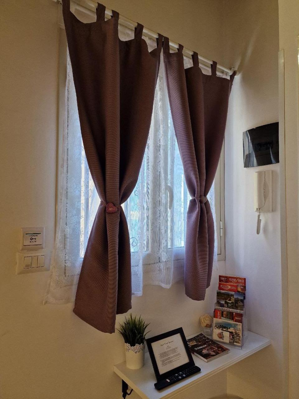 Siculi Central Apartment カターニア エクステリア 写真