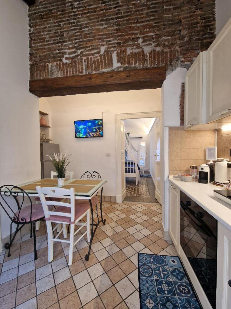 Siculi Central Apartment カターニア エクステリア 写真